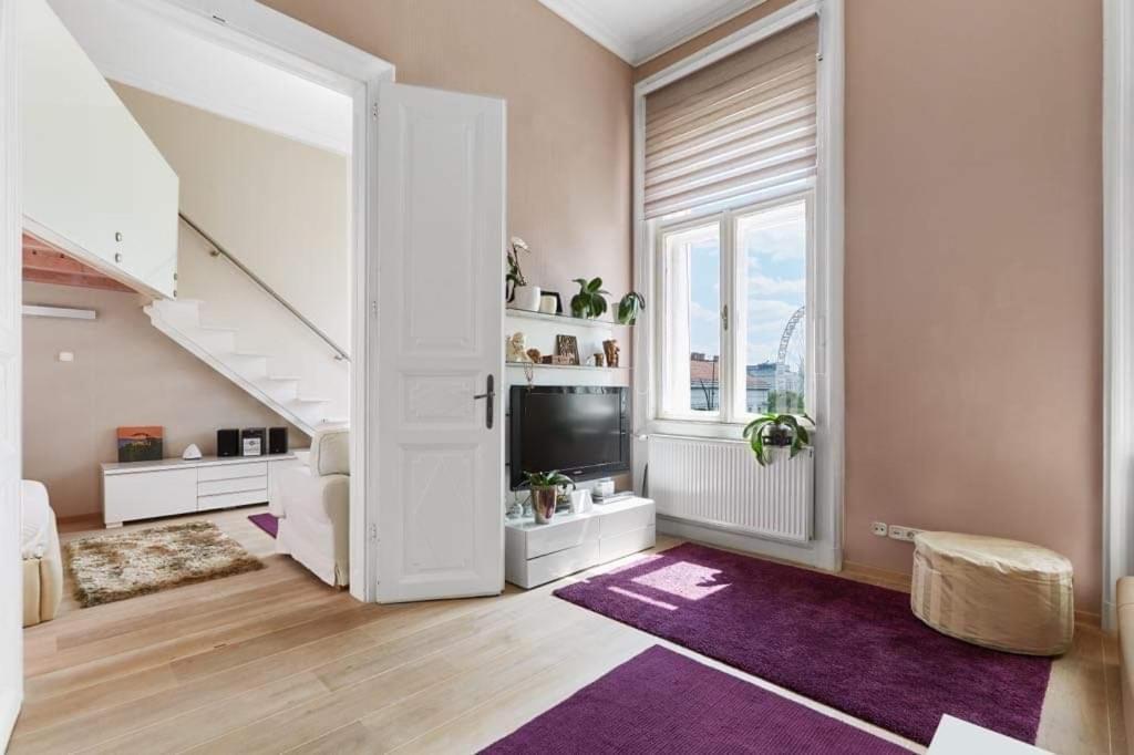 Dula Downtown Apartamento Budapeste Exterior foto